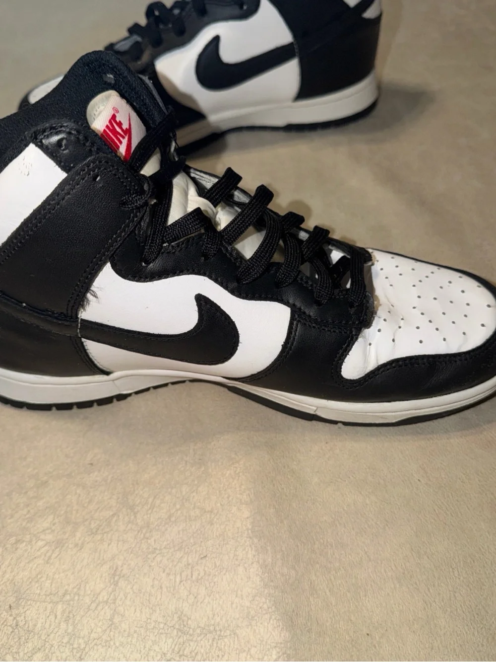 Nike Women’s‘Panda’ Dunk High Black White Size 8.5 DD1869-103 NICE!